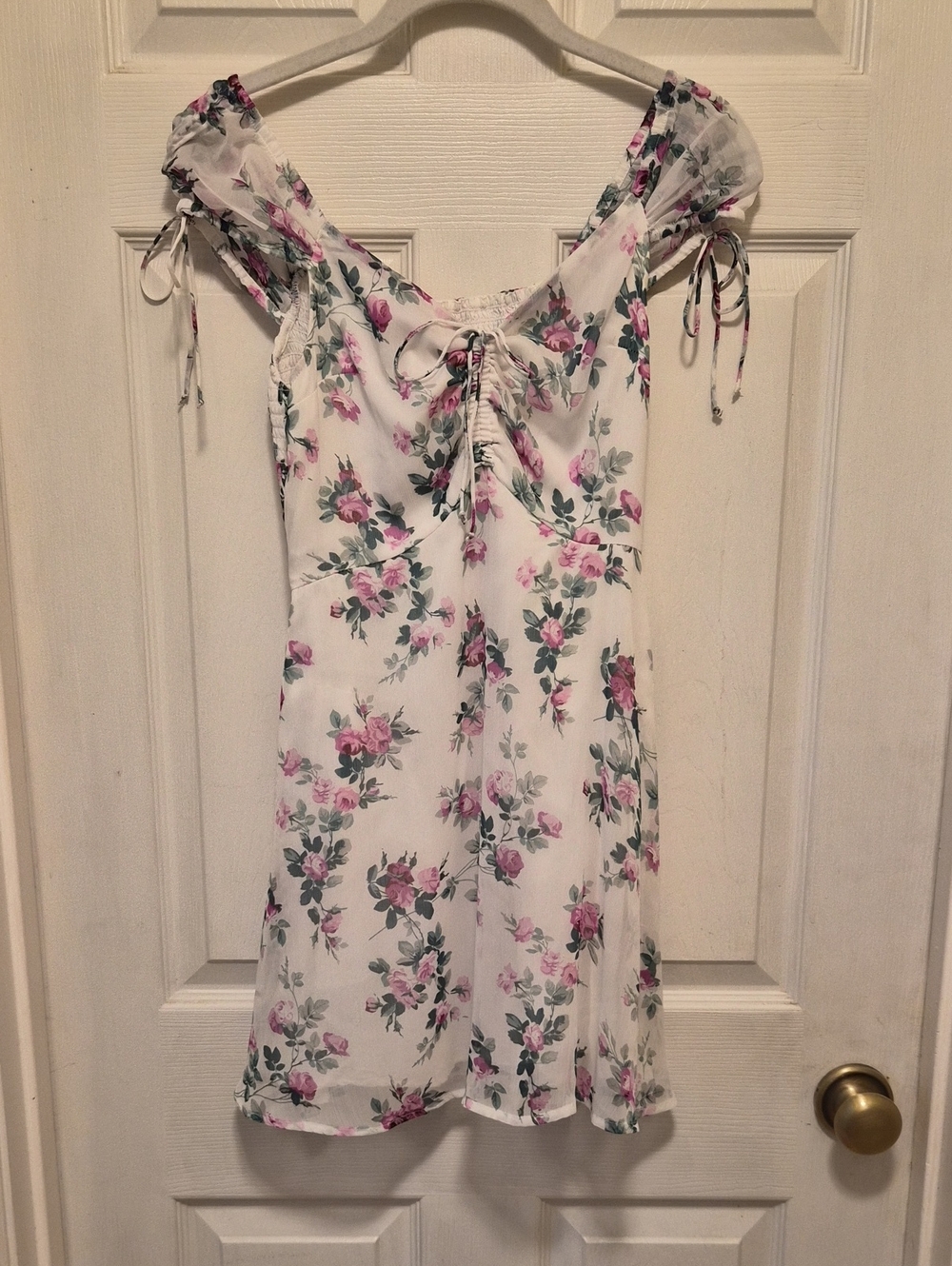 Abercrombie & Fitch White Floral Off-Shoulder Dress with Pink and Green Print